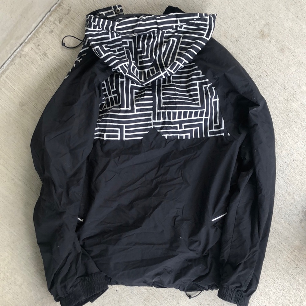 Black jacket - Picture 2 of 2